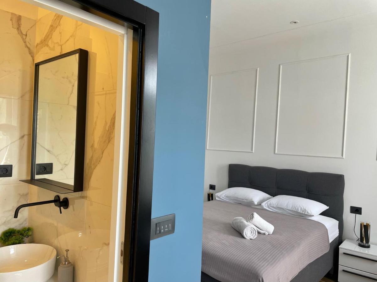 Navis City Apartments 普拉 外观 照片